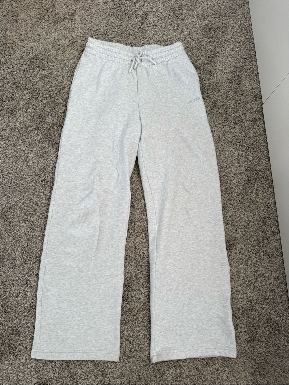 Aritzia cozy sweatfleece perfect banded sweatpants size xs